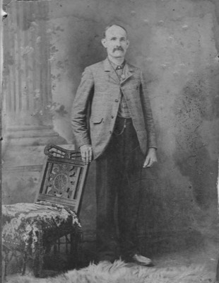  George King - born 1865 in Madison County, Missouri. First child  of Samuel King and his first wife, Hester Cravens.  